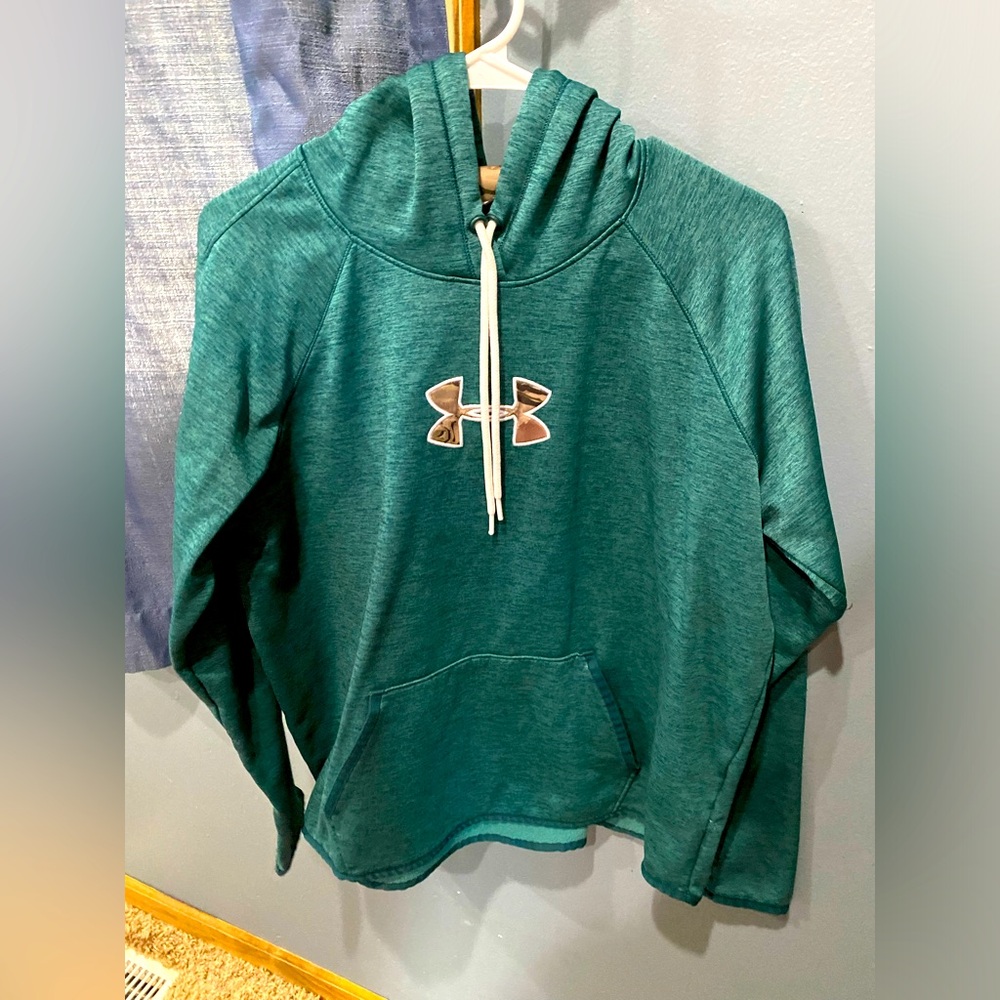 UNDER ARMOUR HOODIE XL